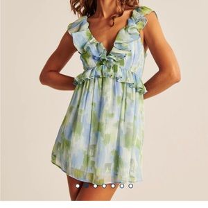 Abercrombie & Fitch NWT Babydoll Ruffle Mini Dress, Small
